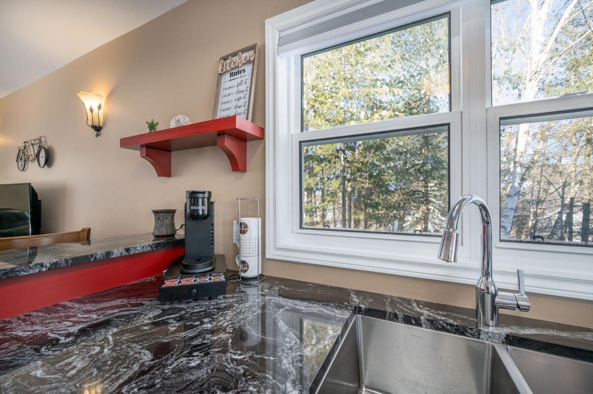 Point Of View I 55 Smarttv I Riverside I Sleeps 5 Bancroft Exterior photo